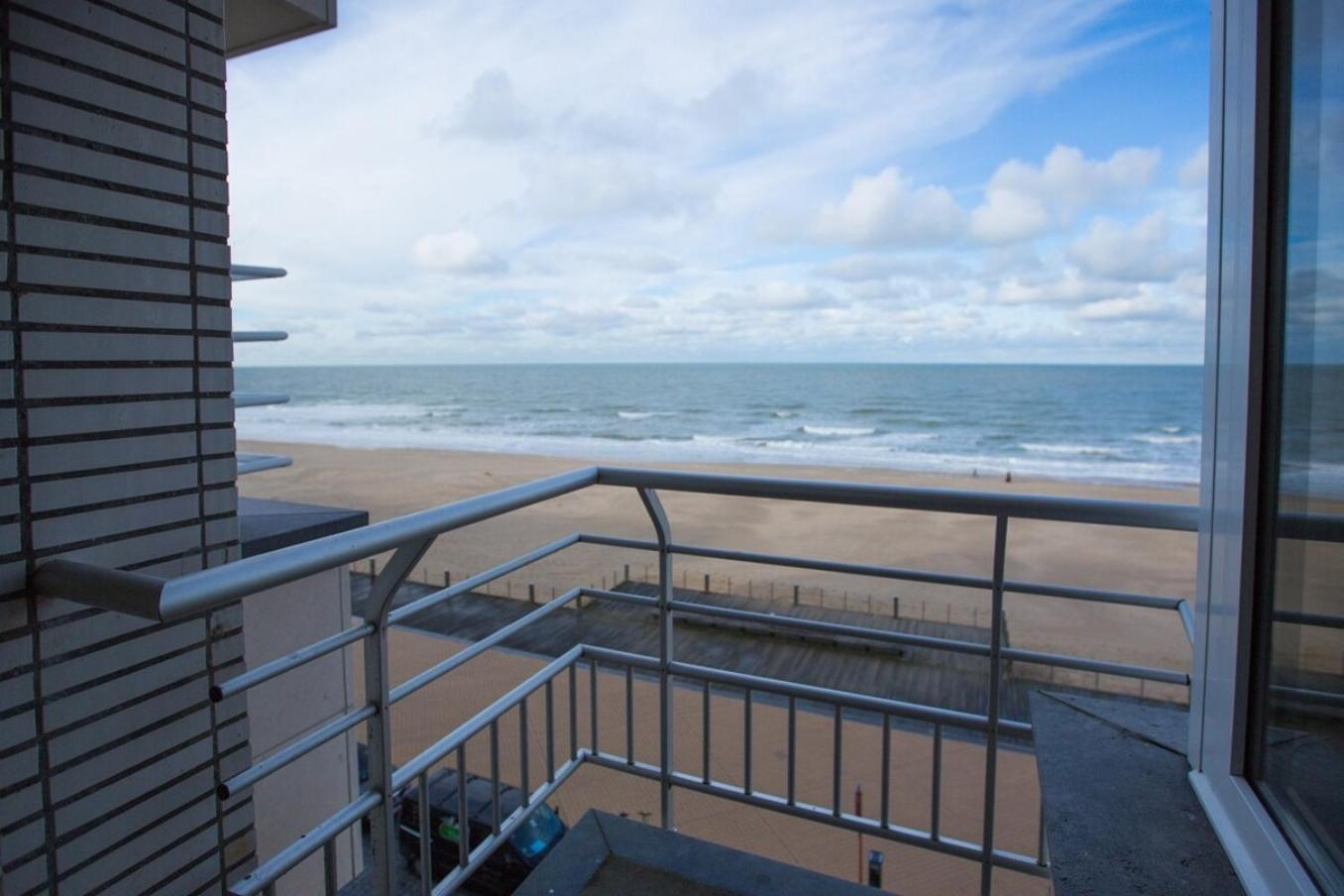 Magnifique appartement avec vue sur mer Ostende Extérieur photo